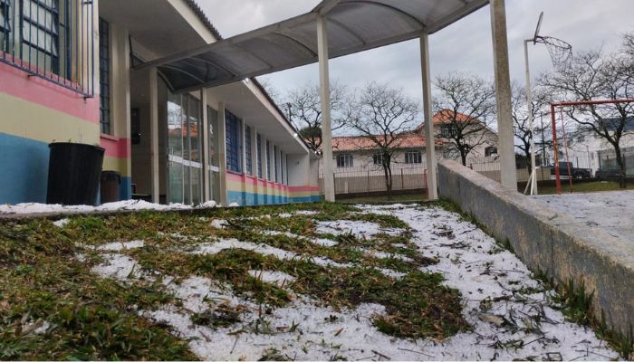 Foto: Prefeitura de Castro Tempestades com raios e granizo se afastam do Paraná nesta quarta, prevê Simepar